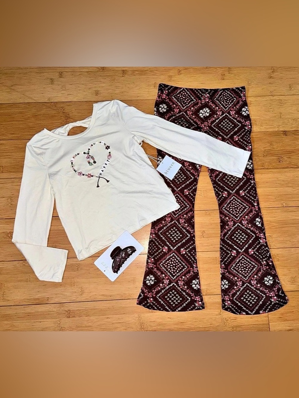 NWT Girl’s Size 8 Outfit - Long Sleeve Top & Flare Pants Set & Hair Clip